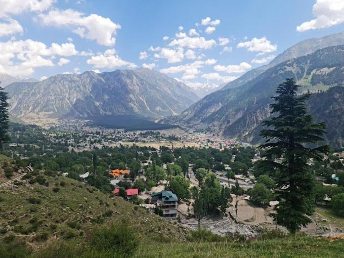 Khana Badosh Resort Kalam Exteriér fotografie
