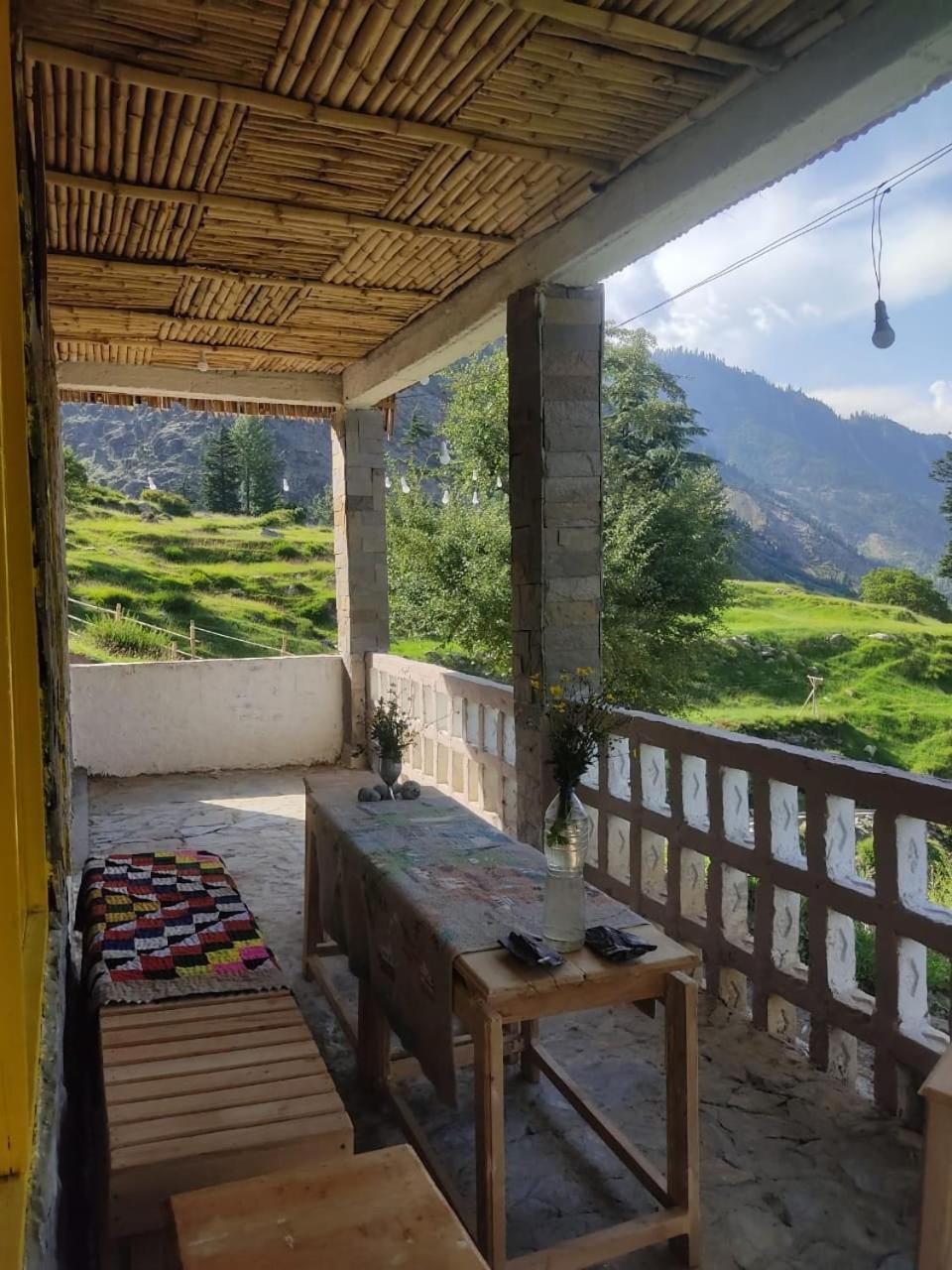 Khana Badosh Resort Kalam Exteriér fotografie